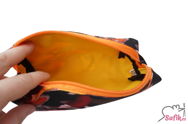 Kosmetická taštička hranatá koi kapříci