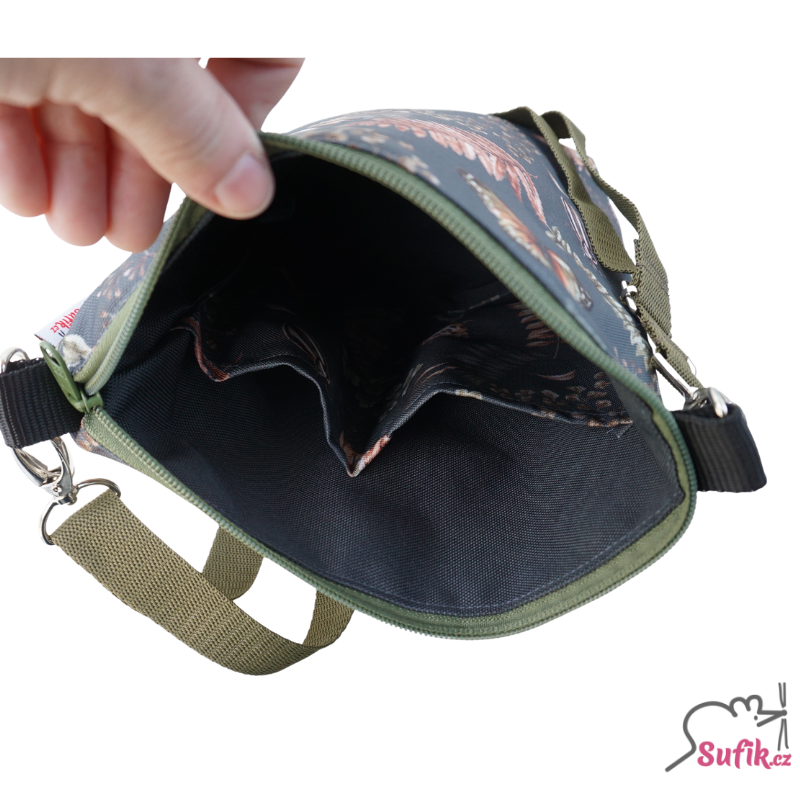 Kabelka crossbody A5 khaki kapradí