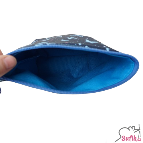 Kosmetická taštička motýlci na modré