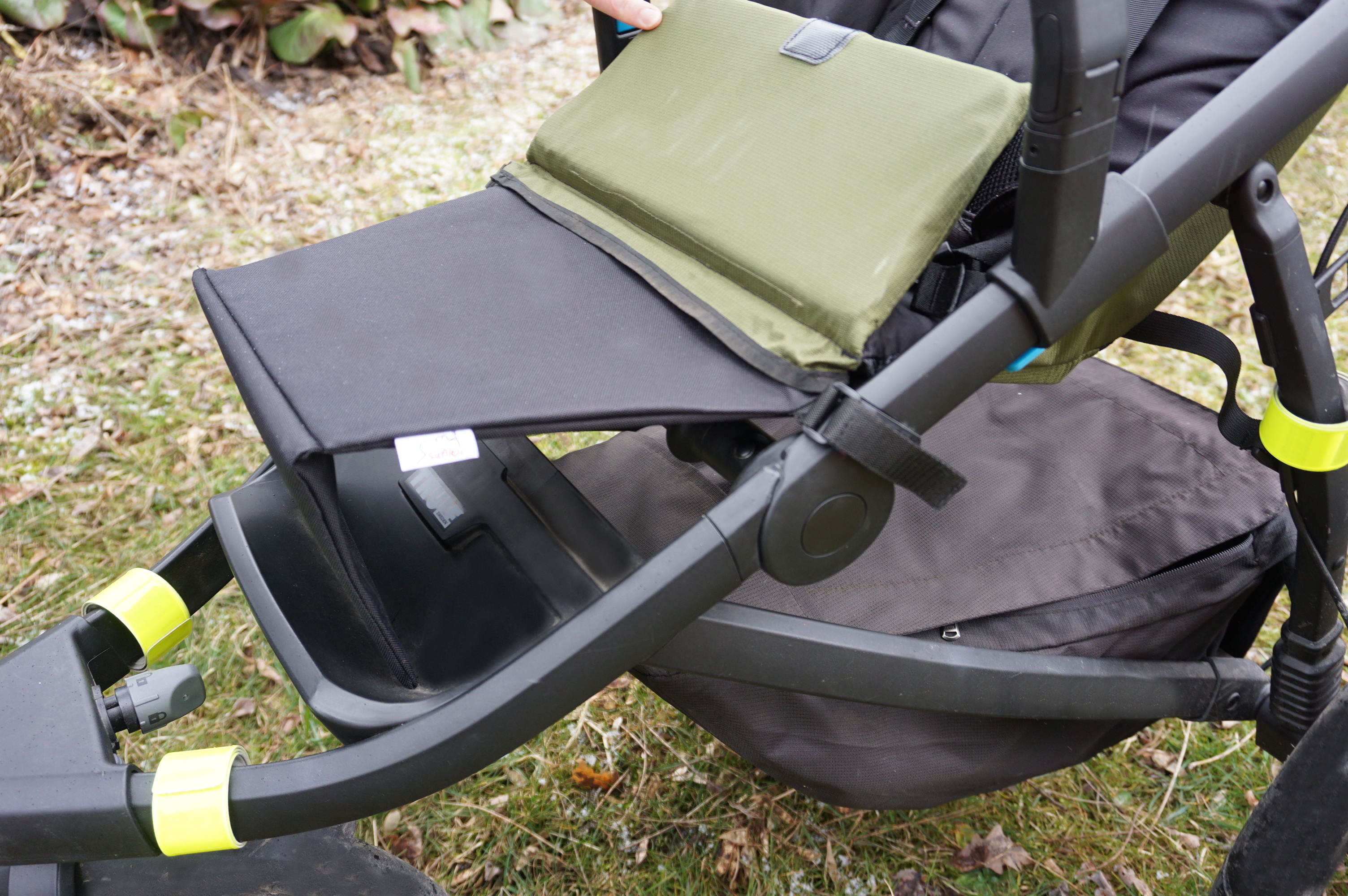 Zvedání nohou do Thule černá 